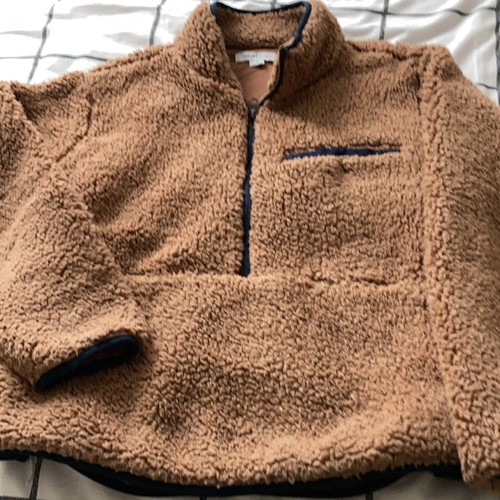 O’Neil fuzzy half zip